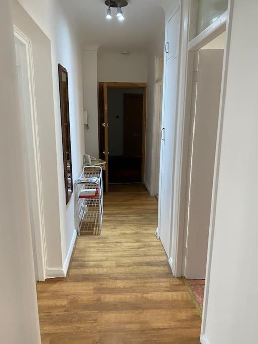 018- Premium Location Regent Park Radley House Apartment Лондон Екстериор снимка
